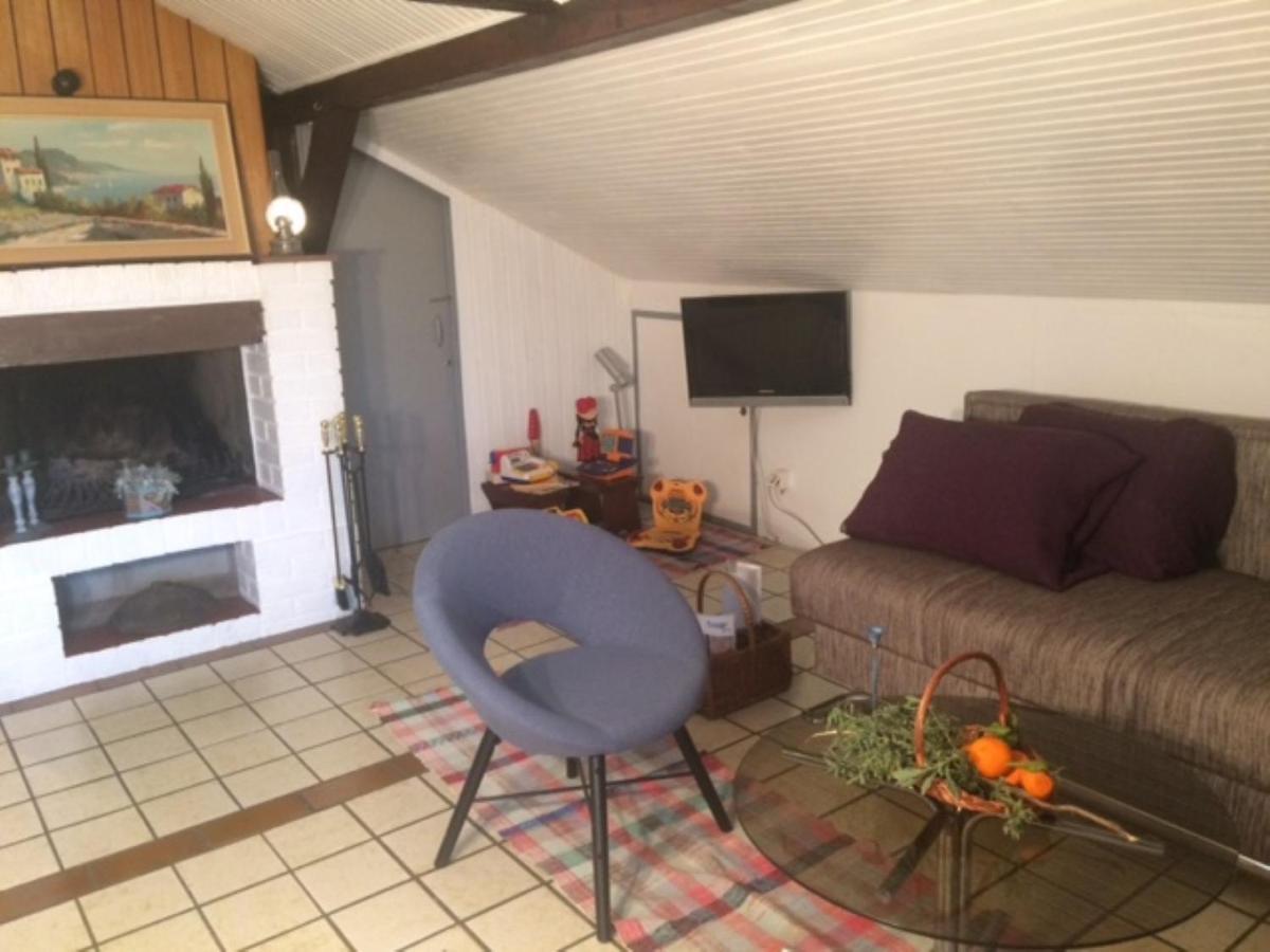Apartment Трогір Екстер'єр фото