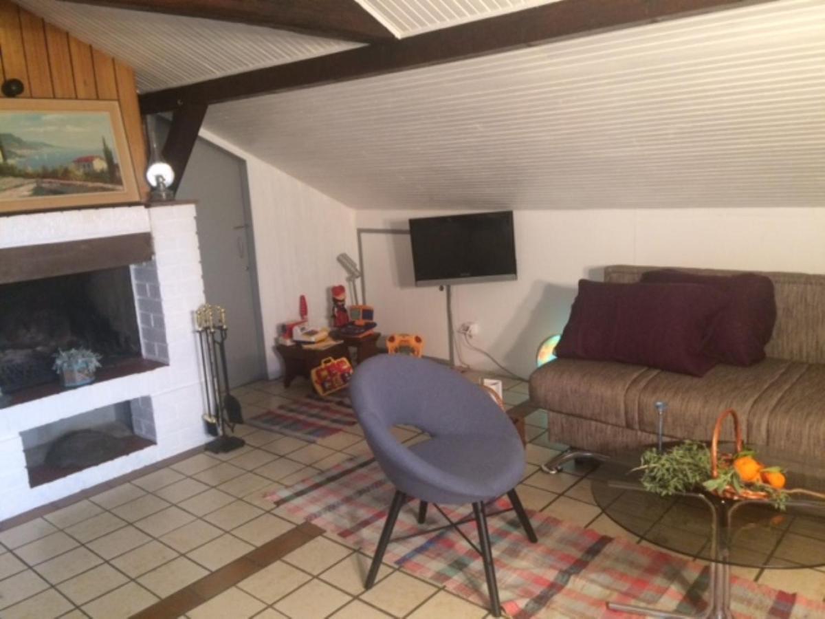 Apartment Трогір Екстер'єр фото