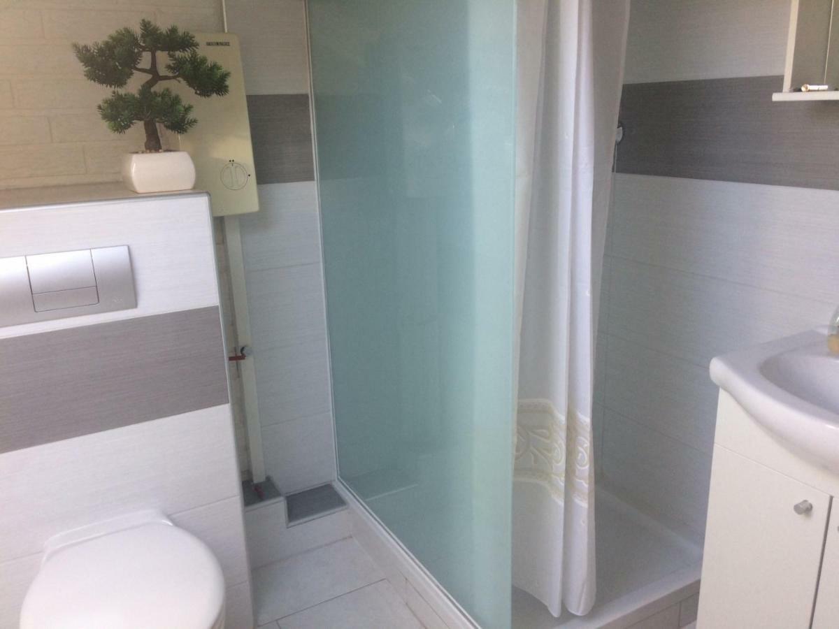 Apartment Трогір Екстер'єр фото